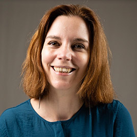 Portrait de  Nadège, enseignante et formatrice en danse et sport, et coach en développement personnel et professionnel